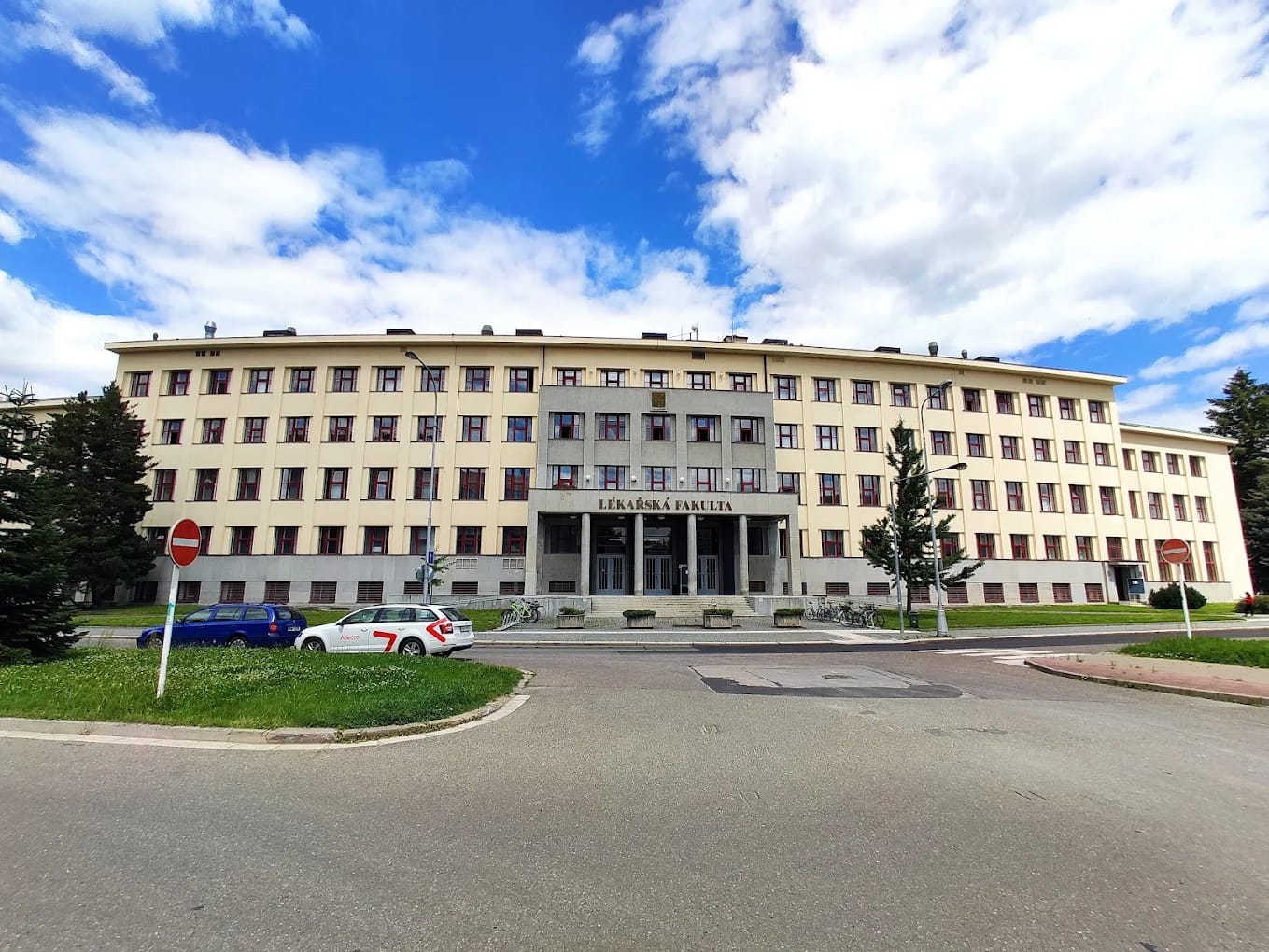 Faculty of Medicine in Hradec Králové building on a sunny day