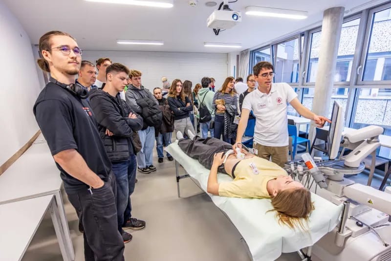 A practical skills classroom at Charles University