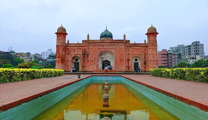 Historic Mughal-era monument at Lalbagh Fort, Dhaka, Bangladesh