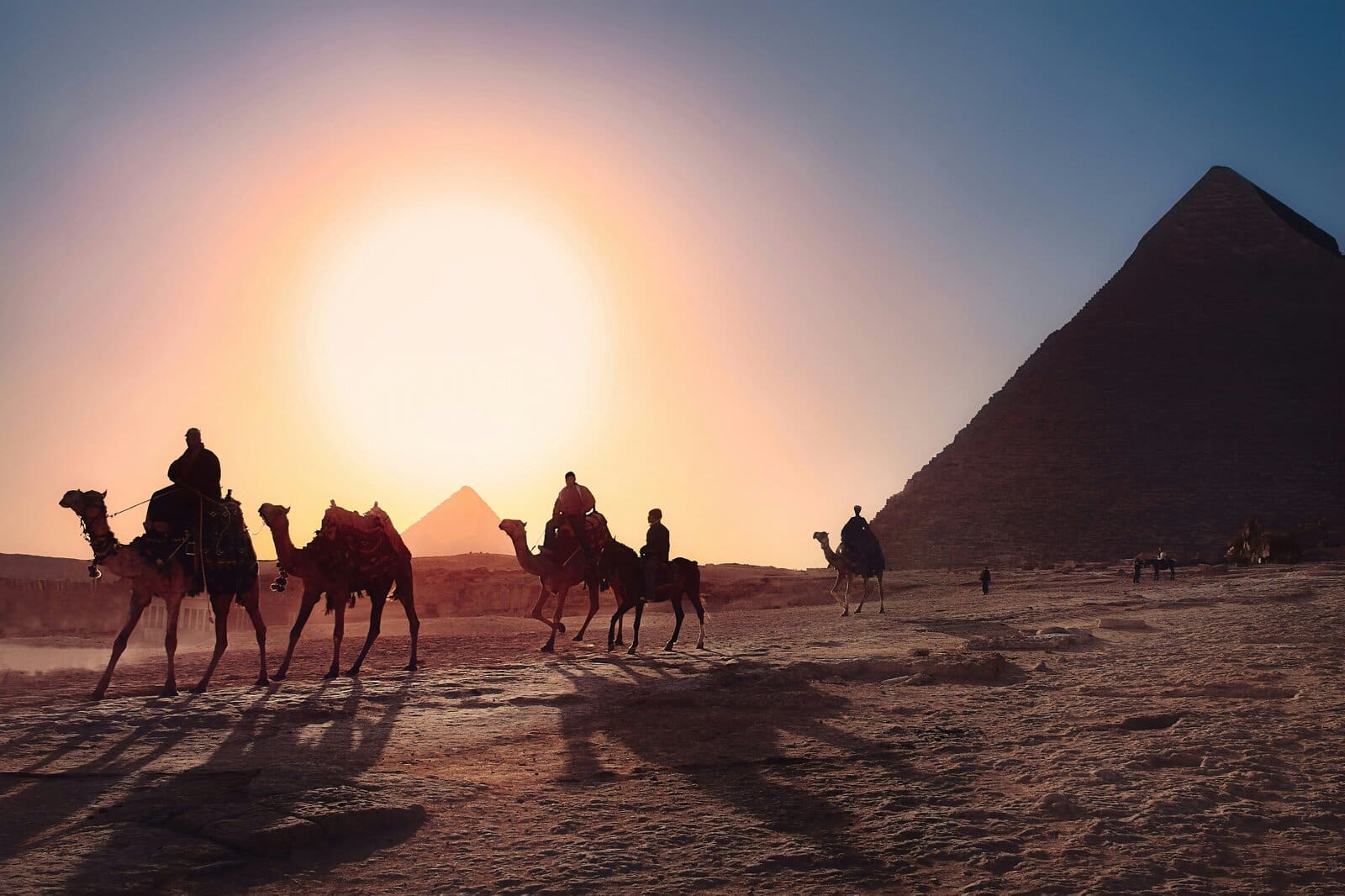 Iconic Egyptian landmark and city landscape along the Nile
