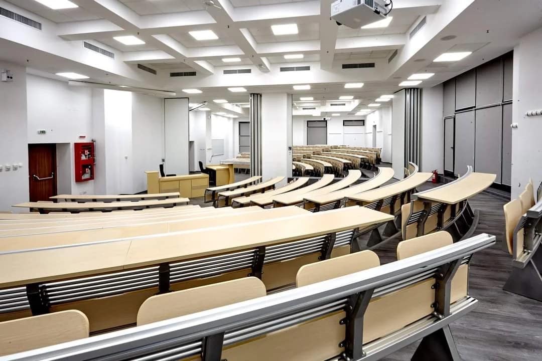 Students and facilities at Grigore T. Popa University, Iași