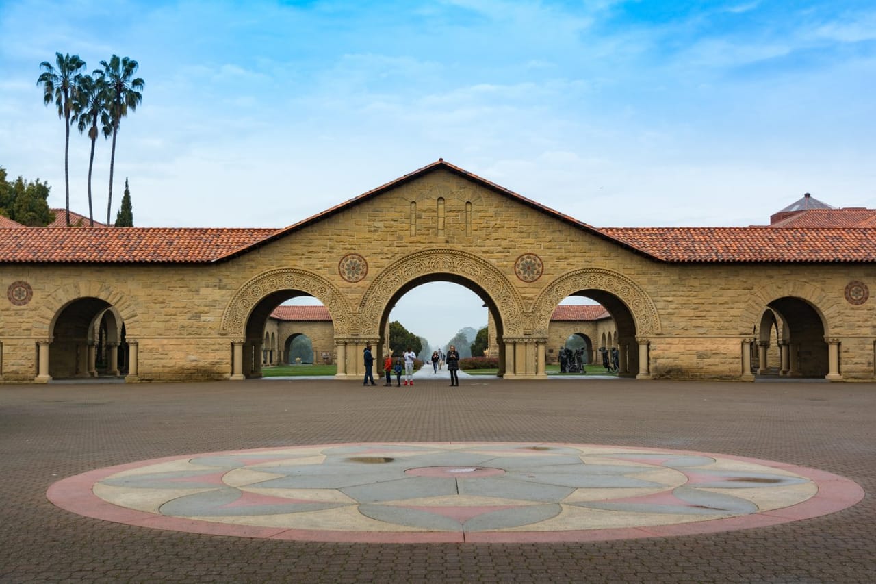 The Memorial Arch entrance to the Stanford University Main Quad