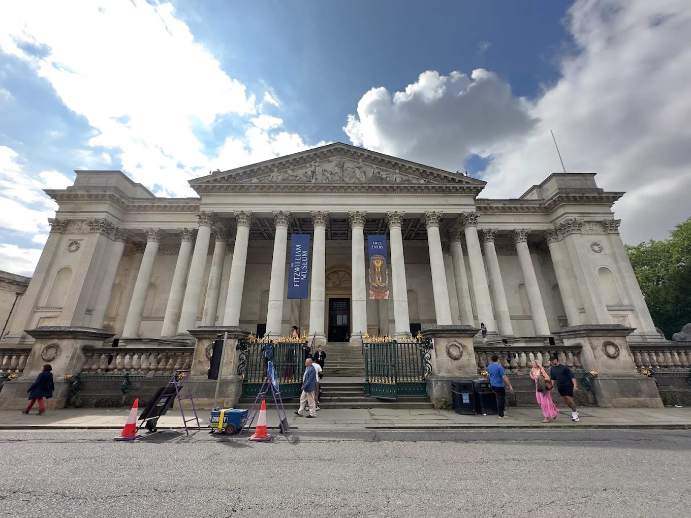 The neoclassical facade of the Fitzwilliam Museum in Cambridge