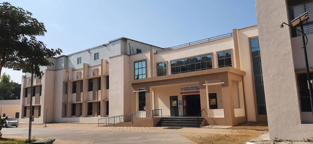 Dr. Kiran C. Patel Medical College and Research Institute academic building and facilities, Bharuch