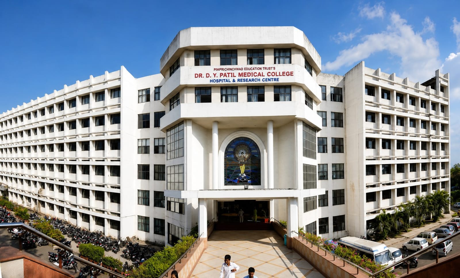 The main Dr. D. Y. Patil Medical College building, Pune