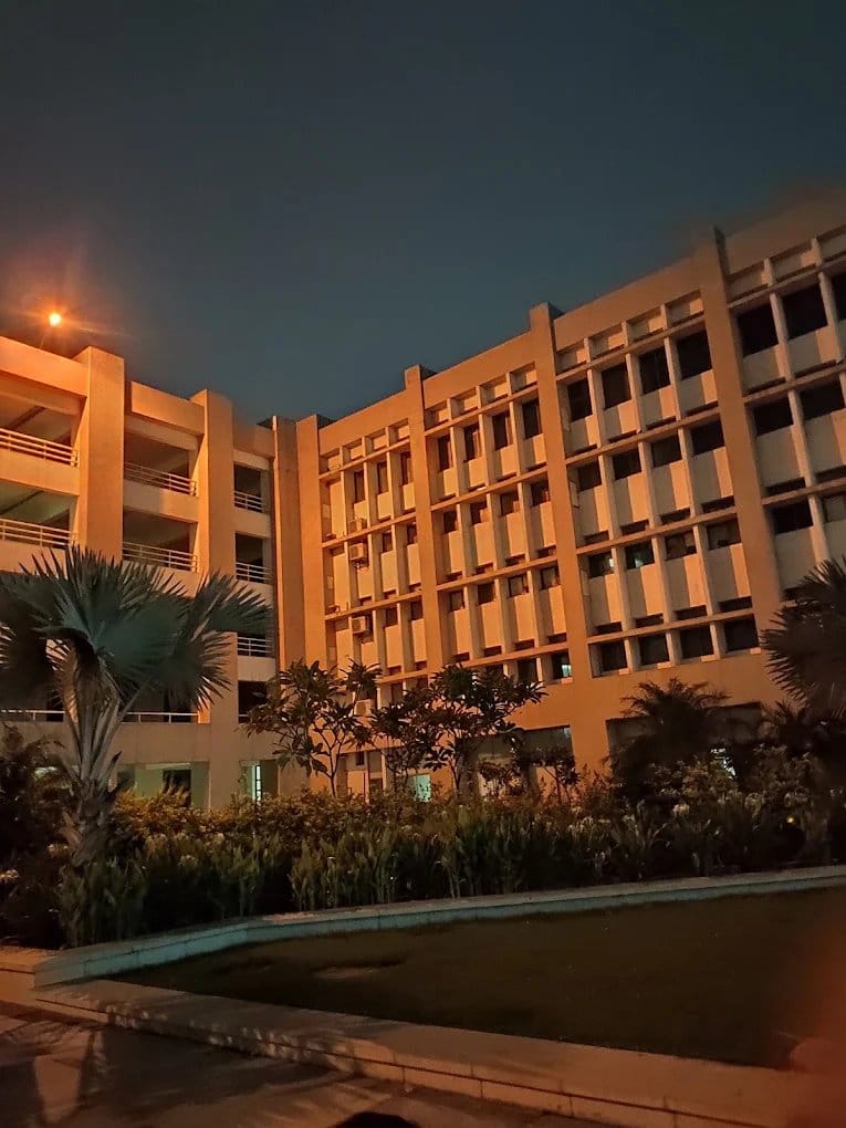 GCS Medical College, Hospital and Research Centre student amenities, Ahmedabad