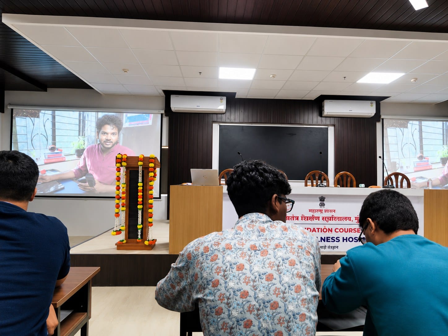 A lecture / seminar hall at GMC L.T. Marg, Mumbai