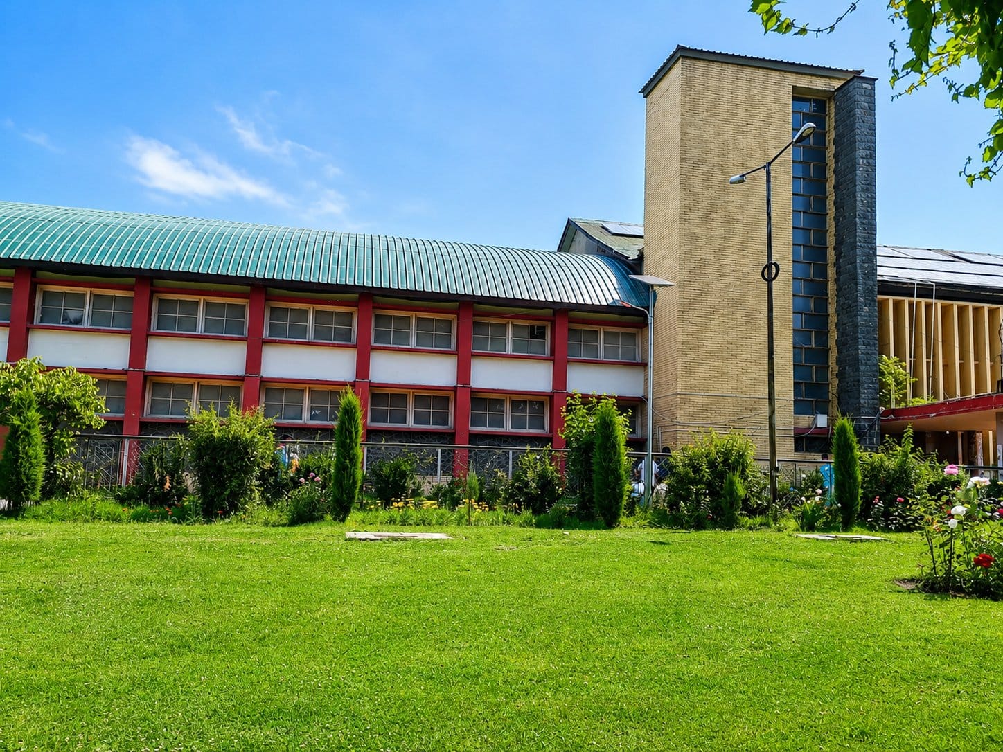 A tower building at GMC Srinagar