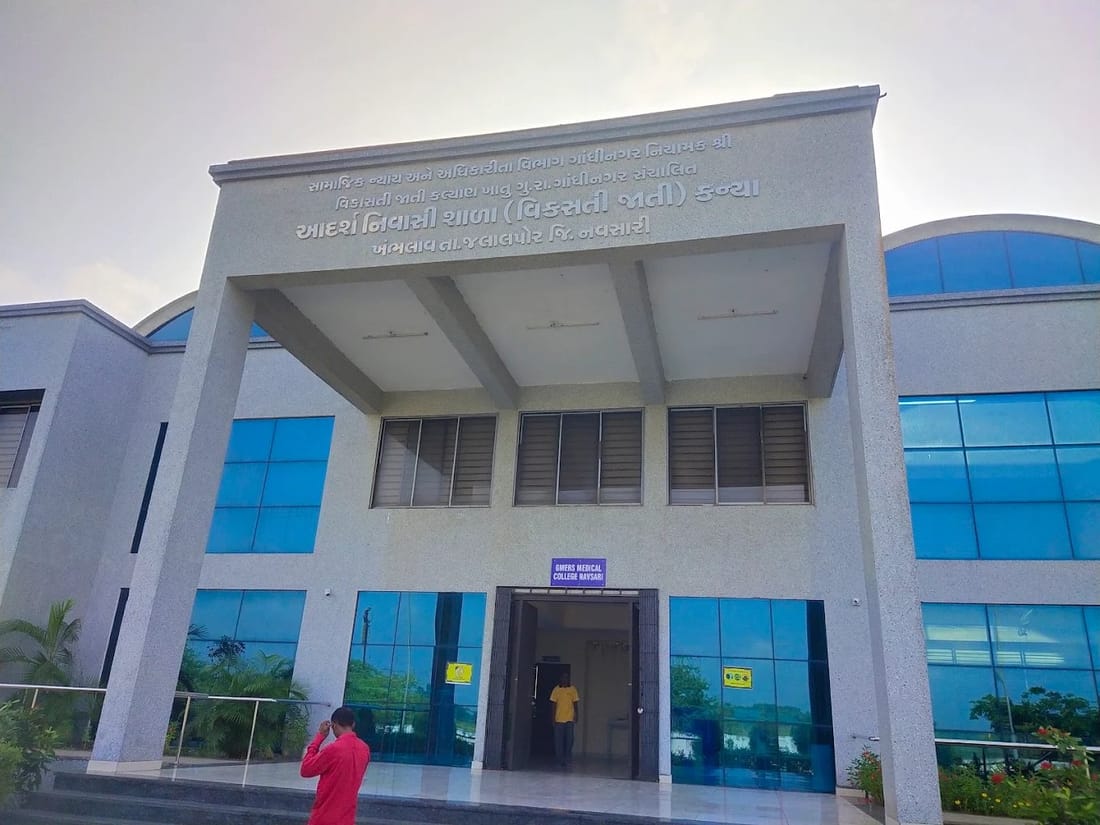 GMERS Medical College, Navsari campus and facilities, Navsari