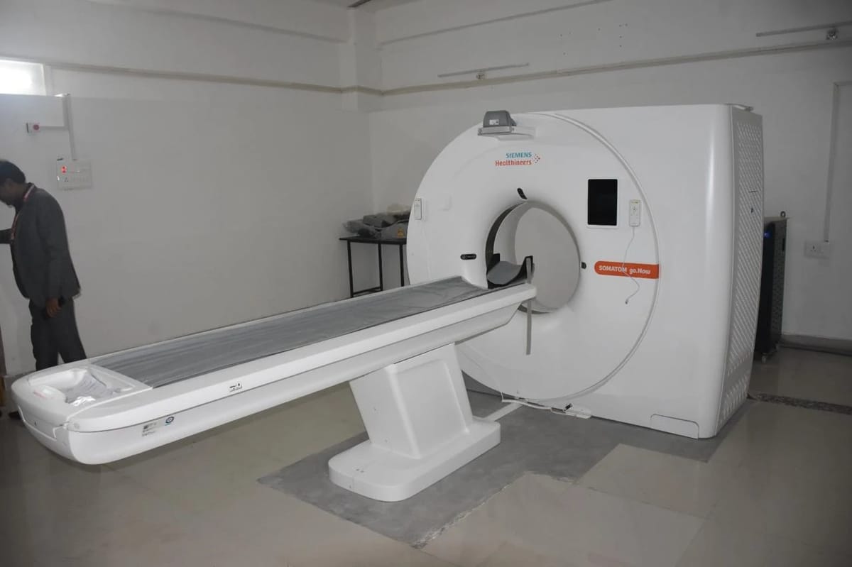 Machine at Himalaya Medical College, Patna