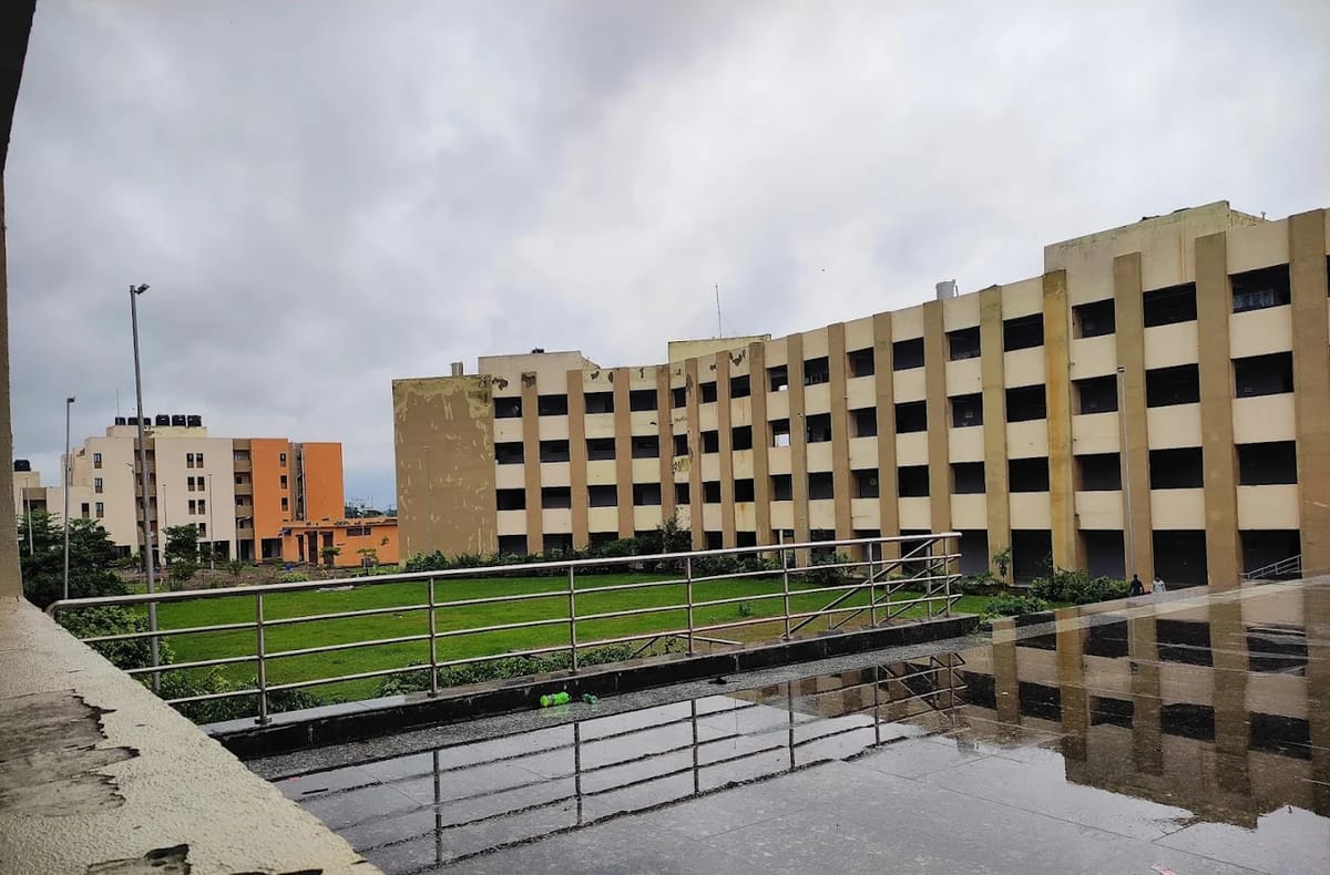The Jannayak Karpoori Thakur Medical College campus, Madhepura