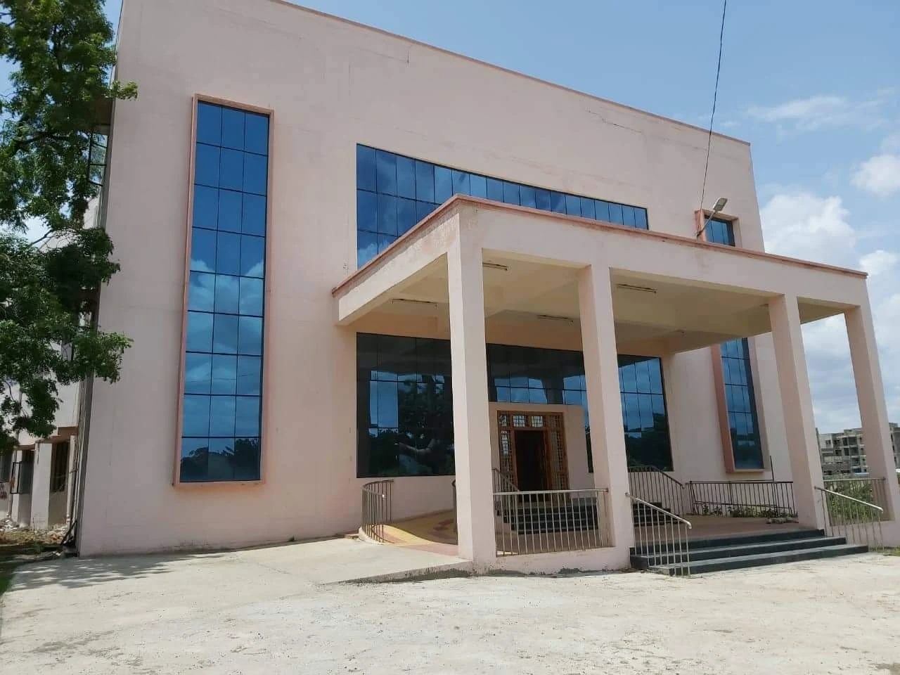 A modern academic block at Kurnool Medical College, Kurnool
