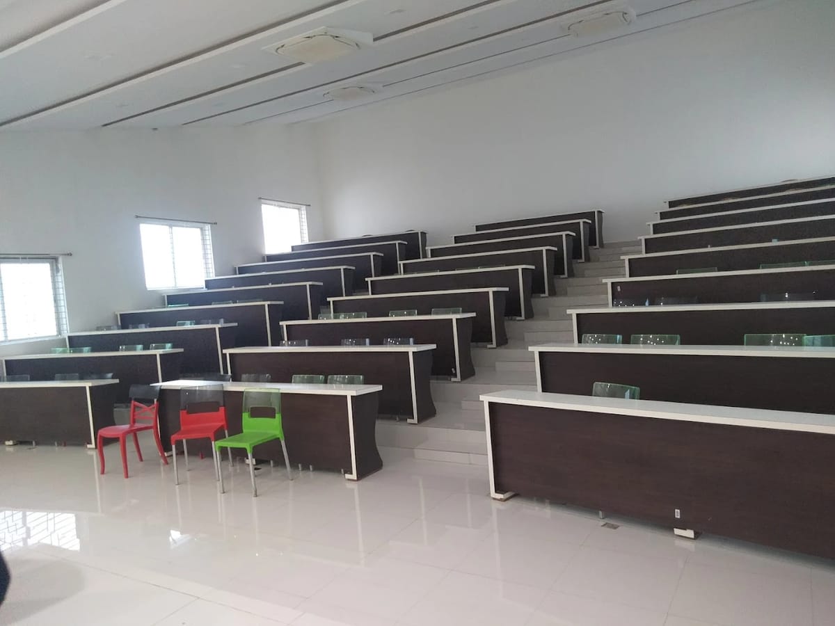 Classroom Netaji Subhas Medical College, Bihta, Patna