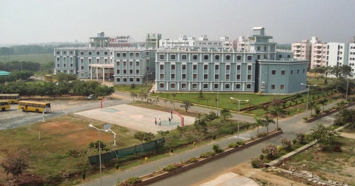 Aerial view of the NRI Medical College and NRI Academy of Sciences campus, Chinakakani, Guntur