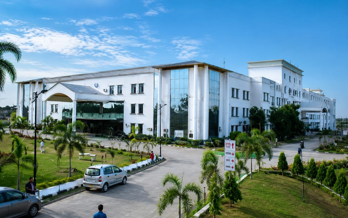 The Radha Devi Jageshwari Memorial Medical College main building, Turki, Muzaffarpur
