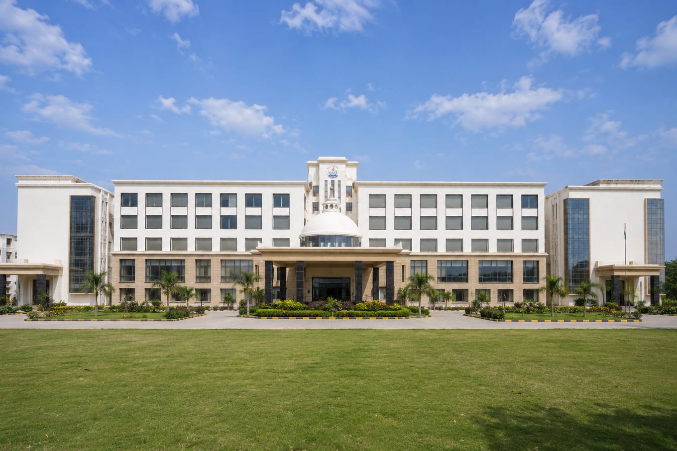 SBKS Medical Institute and Research Centre main campus and entrance, Vadodara
