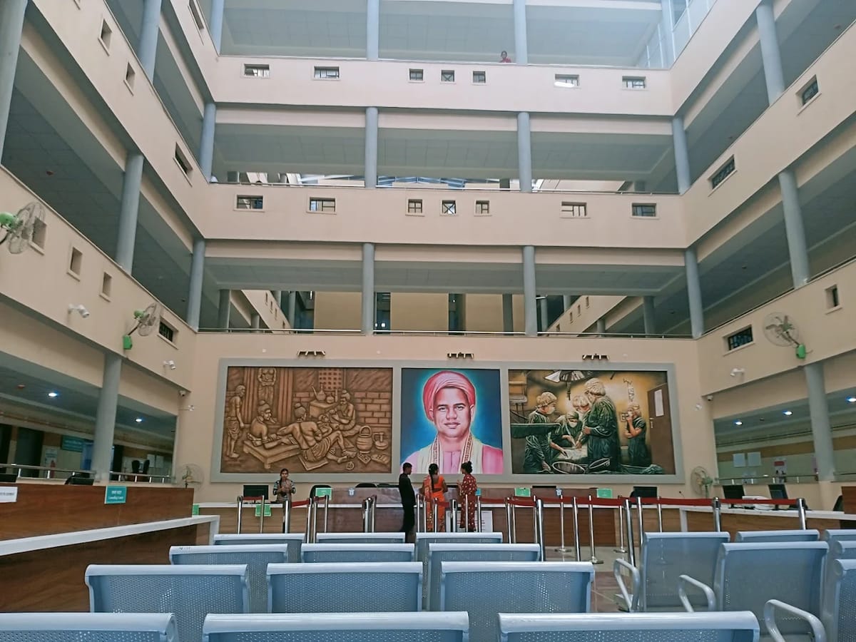 Reception Area Shri Rawatpura Sarkar Institute of Medical Sciences and Research, Nava Raipur (Atal Nagar)