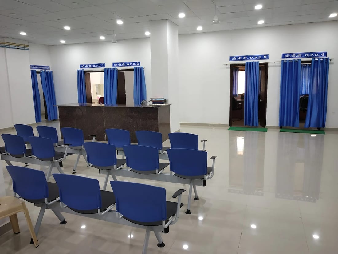 The central library at Shri Shankaracharya Institute of Medical Sciences, Bhilai