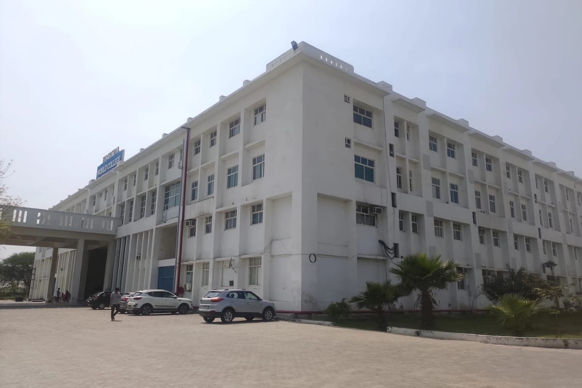 World College of Medical Sciences and Research, Jhajjar campus grounds, Jhajjar