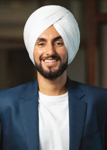 MUDr. Amandeep Grewal MUDr. Amandeep Grewal