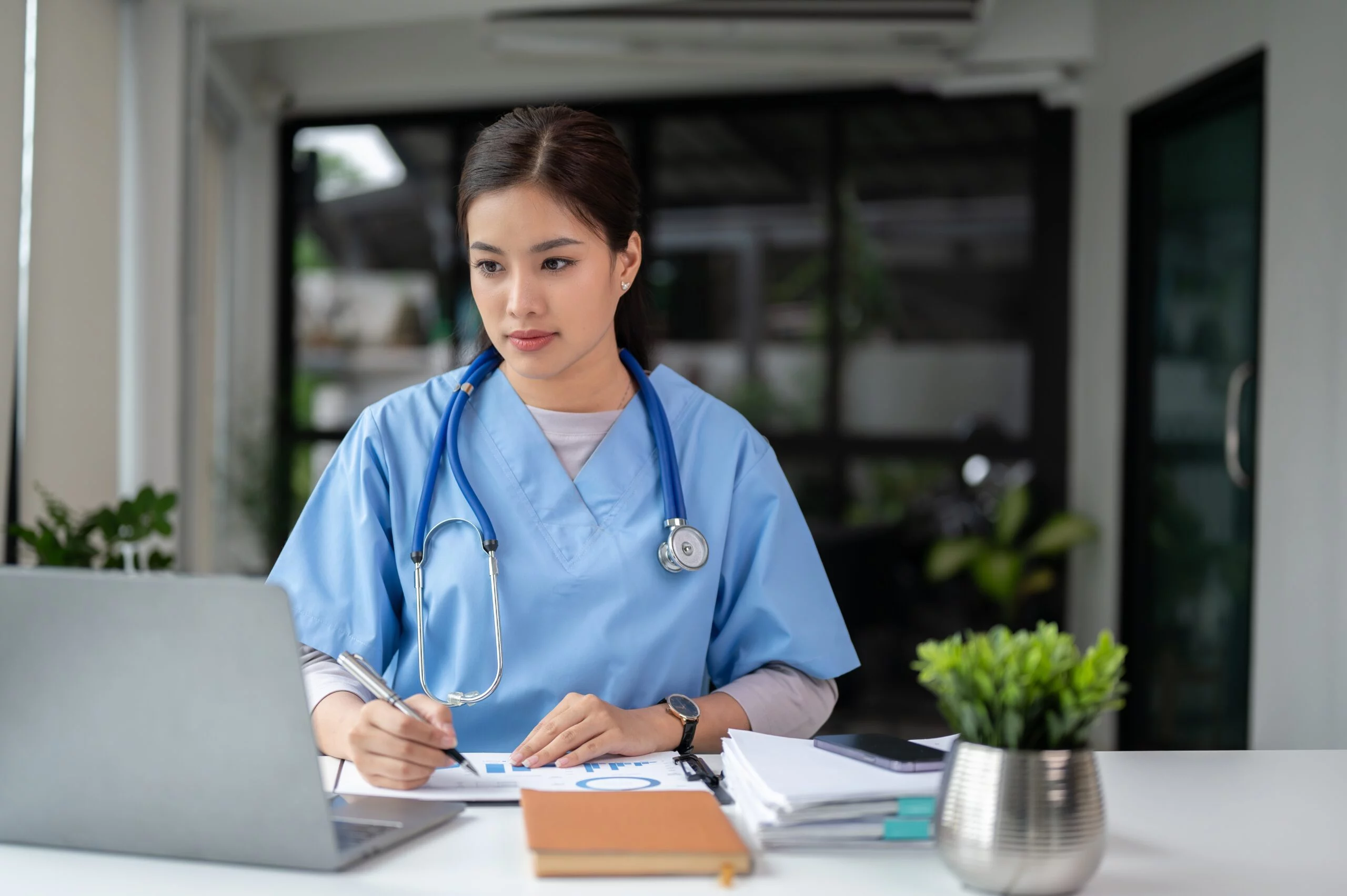 Which course is best after MBBS: Your career path